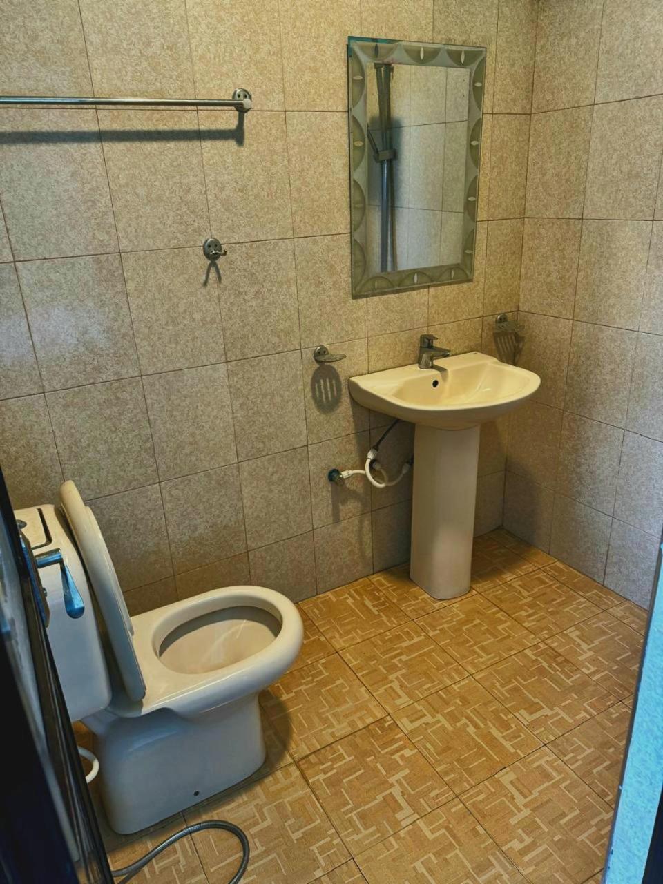 Chanidu Ella Inn Экстерьер фото