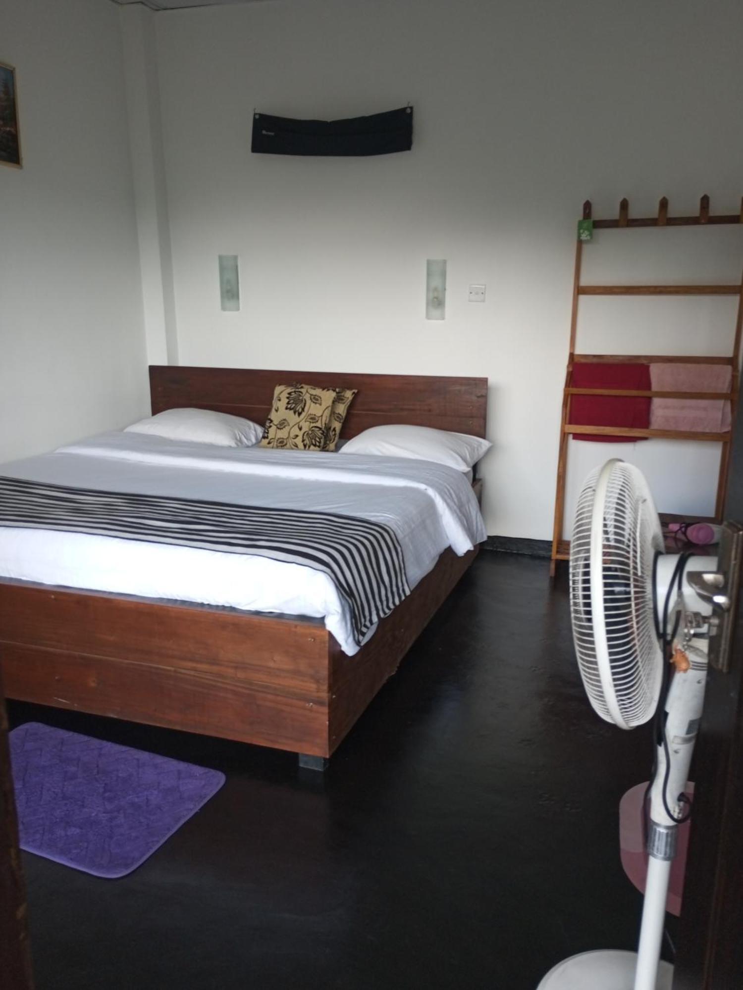 Chanidu Ella Inn Экстерьер фото